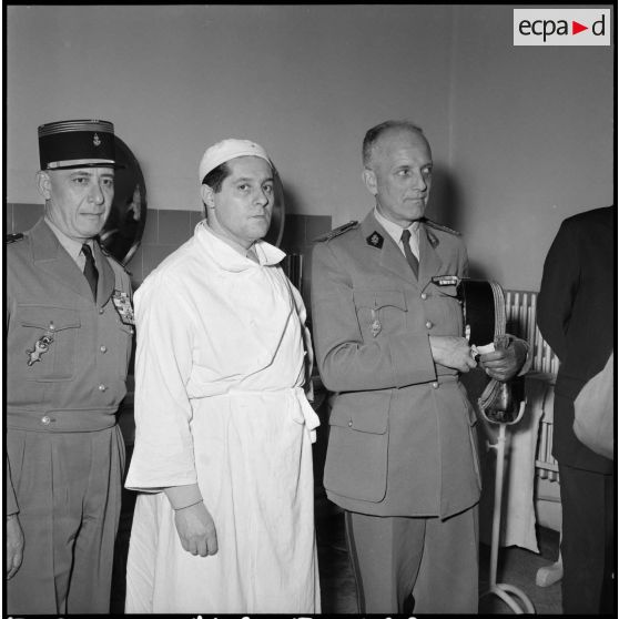 Visite des services de l'hôpital Maillot d'Alger.