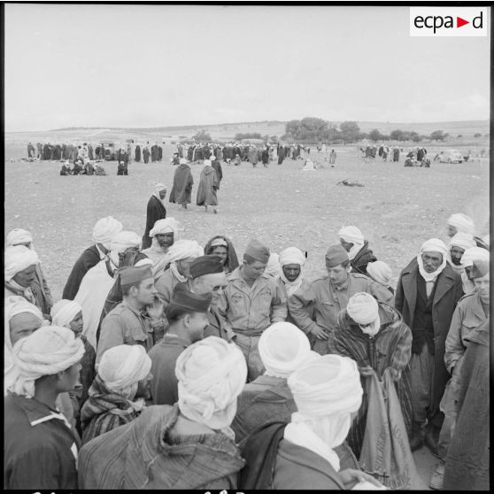 Distribution de blé à Sidi-Chaïb.