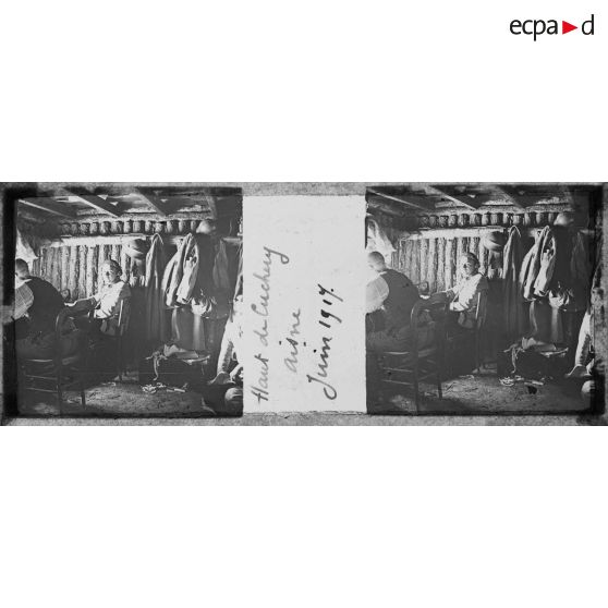 Haut de Cuchery. Aisne. Juin 1917. [légende d'origine]