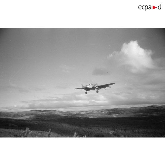 Un chasseur lourd Messerschmit Bf-110-C4 du Jagdgeschwader 5 (13-JG-5 Z).