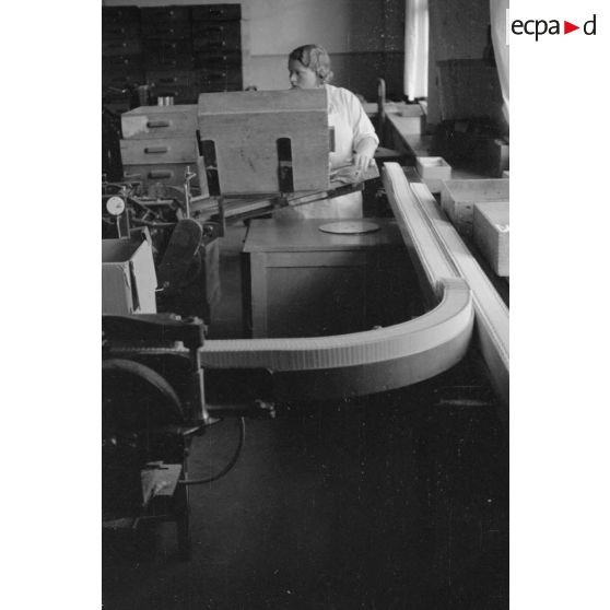 Empaquetage de cigarettes dans une usine allemande.