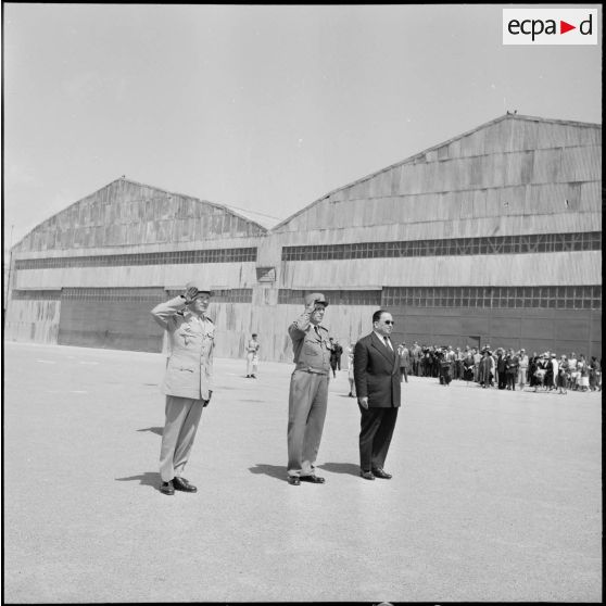 Aïn Arnat. Inauguration de la base Maréchal de Lattre.