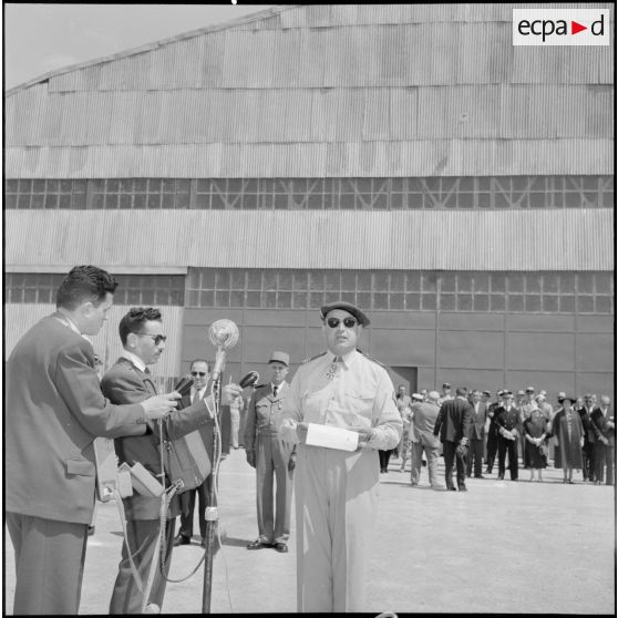 AÏn Arnat. Ianuguration de la base aérienne Maréchal de Lattre.
