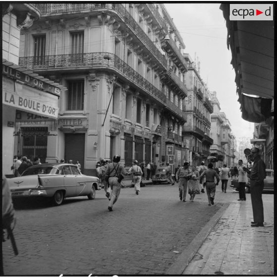 Emeutes à Alger.