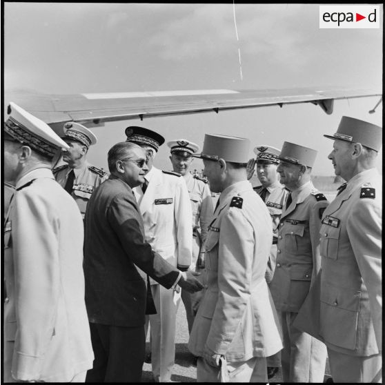 Aérodrome de Bône. Personnalités civiles et militaires.