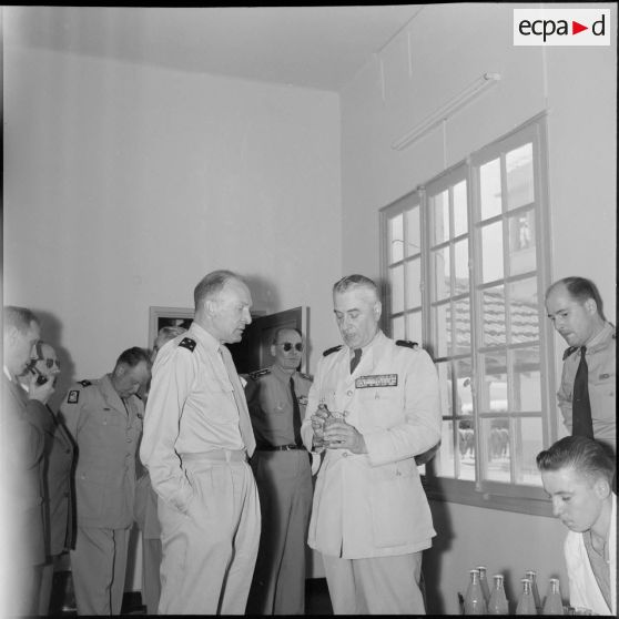 Alger. Les généraux Lorillot et Allard.