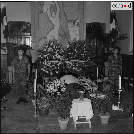 Les obsèques du lieutenant de Parenty du 8e RPC.