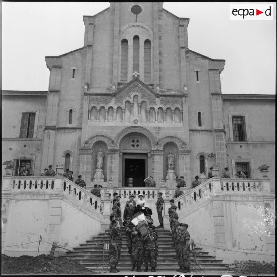 Les obsèques du lieutenant de Parenty du 8e RPC.