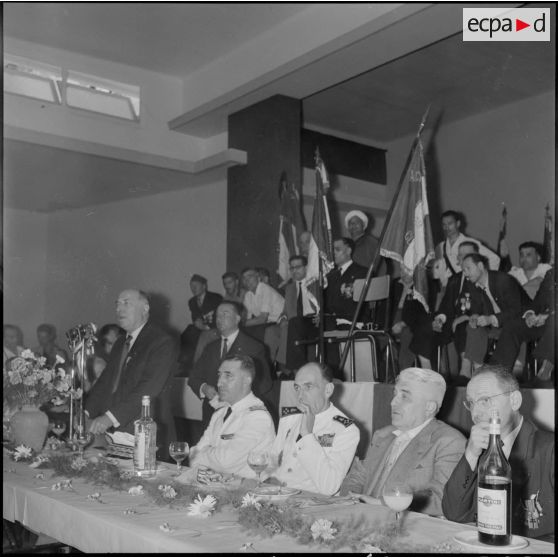 Alger. Réception à la Maison du Combattant.