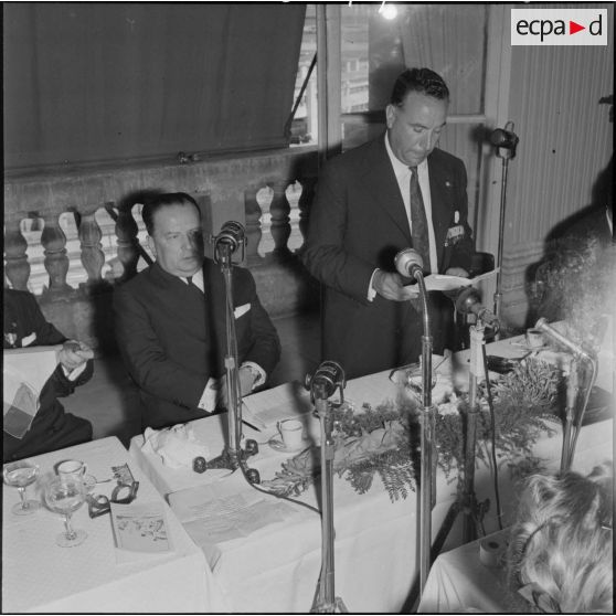 Alger. Réception à la Maison du Combattant.