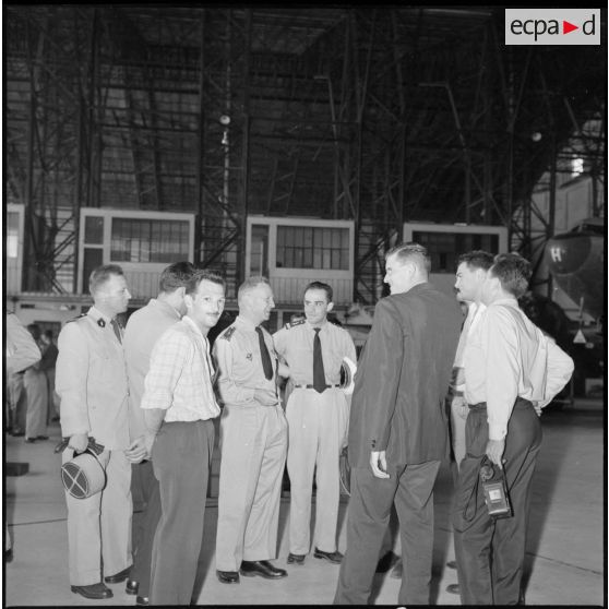 Maison-Blanche.Visite de la presse locale sur la base aérienne.