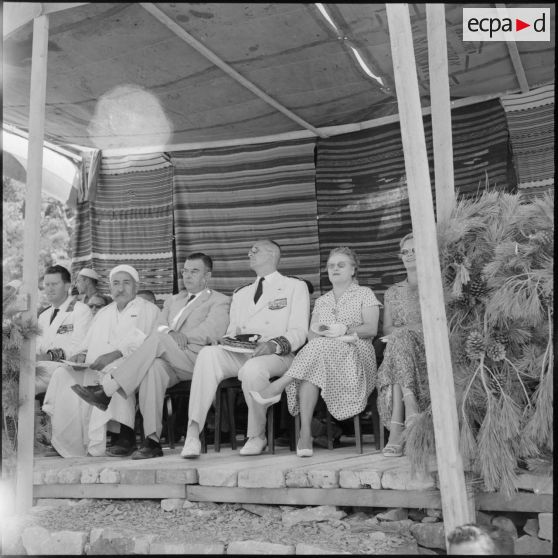 Madame Lacoste en visite à Tizi-Ouzou.