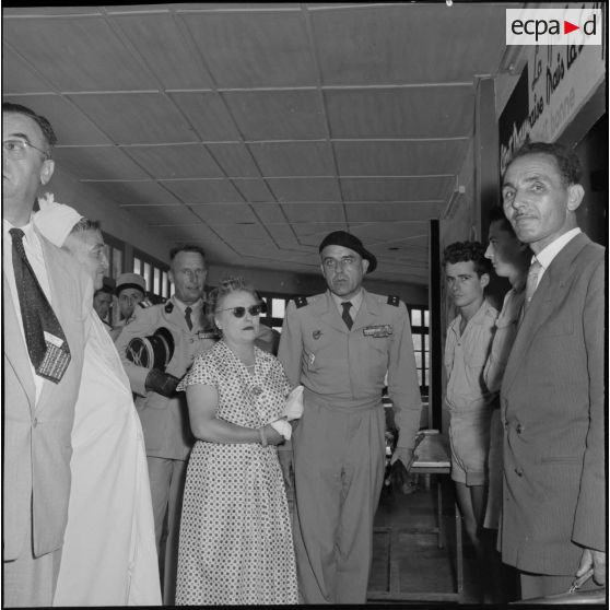 Madame Lacoste en visite à Tizi-Ouzou.