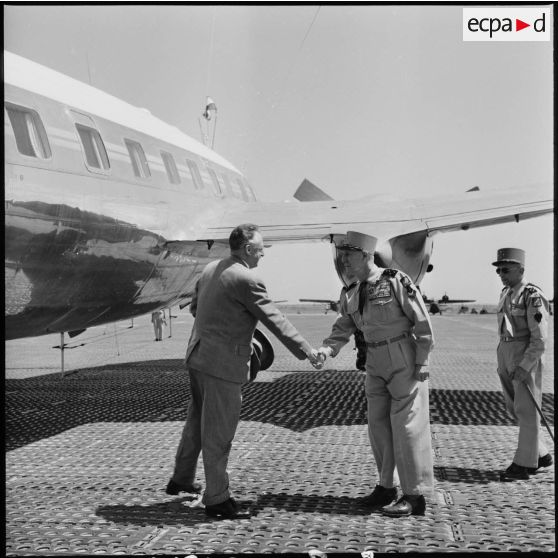 Arrivée d'André Morice à Bône.