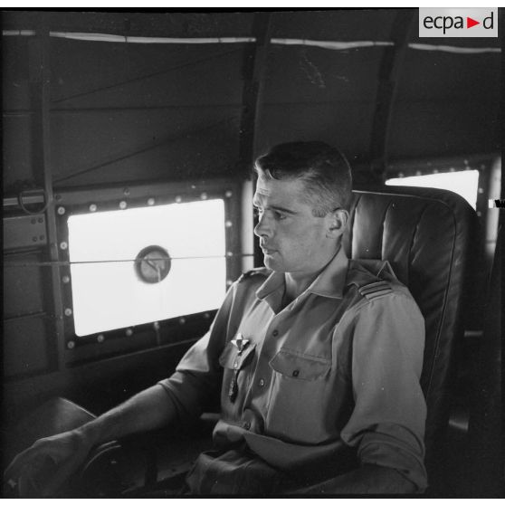 Portrait du lieutenant Demetz, aide de camp du général Raoul Salan.