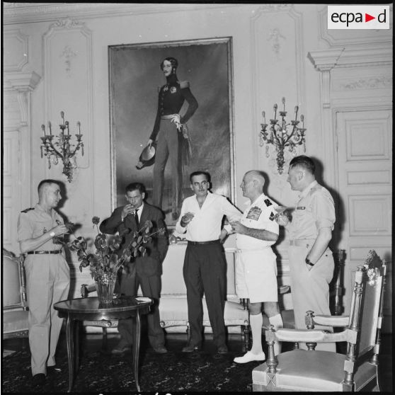 Alger. Réception à l'hôtel de la Xe région militaire (RM).