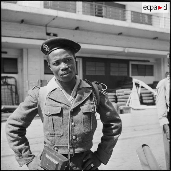 ALger. Portrait d'un tirailleur.