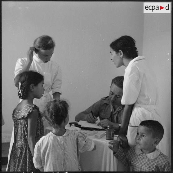 Consultation médicale à Bocoa.