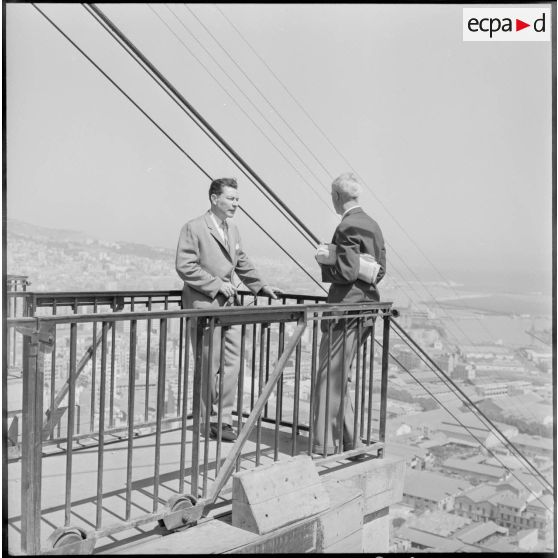 Le journaliste américain Jacques Aber en visite à Alger.
