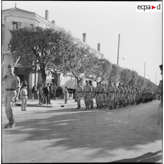 Défilé à Bordj-Menaïel.