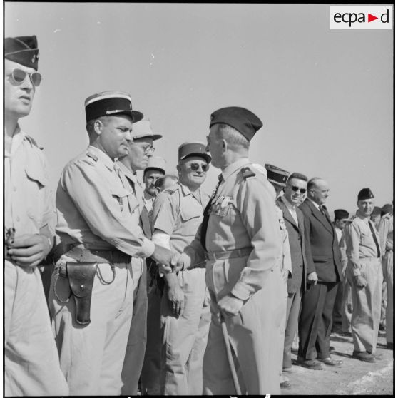 Bordj Menaïel. Départ du colonel Vigue.