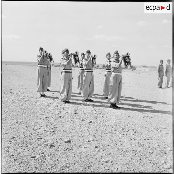 Cérémonie militaire.