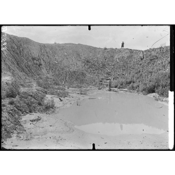 Beuvraignes (Somme). Les entonnoirs des mines françaises. [légende d'origine]