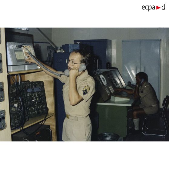 Station d'émission Mahina du groupe transmission terre 815 (GTT 815).[Description en cours]