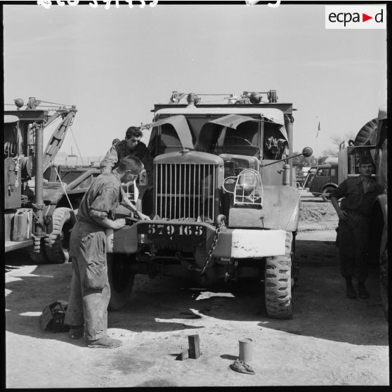 403ème compagnie moyenne de réparation du matériel (CMRM) et du matériel roulant.