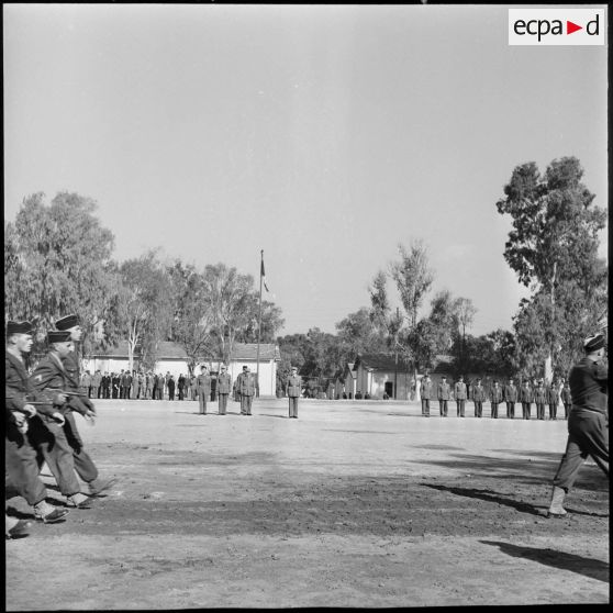 Défilé des troupes.