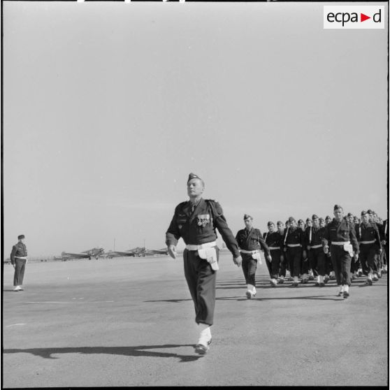 Défilé des troupes.