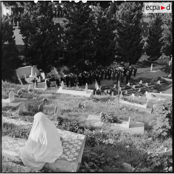 Les cérémonies au cimetière musulman d'El-Kettar.