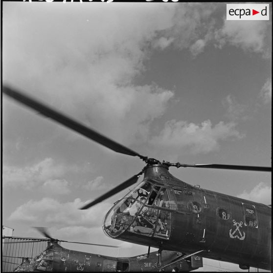 Arrivée de la flotille d'assaut 31F à Maison-Blanche (Alger).