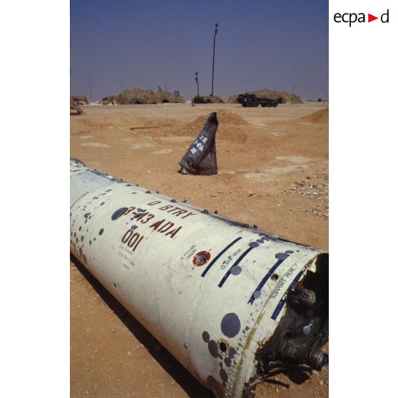 Missile anti-SCUD MIM-104 Patriot, retombé au sol presque intact après un tir.