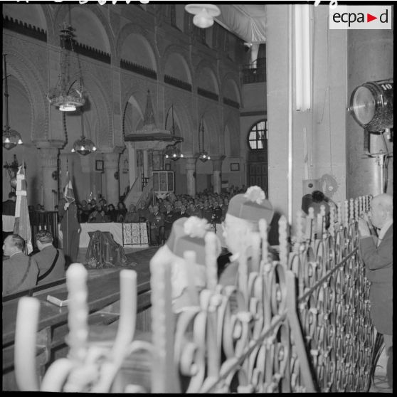 Messe en mémoire du maréchal de Lattre de Tassigny en la cathédrale d'Alger.