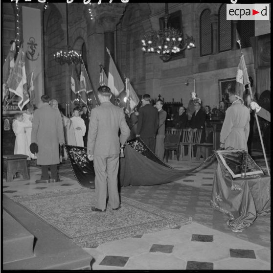 Messe en la mémoire  du maréchal de Lattre de Tassigny en la cathédrale d'Alger.