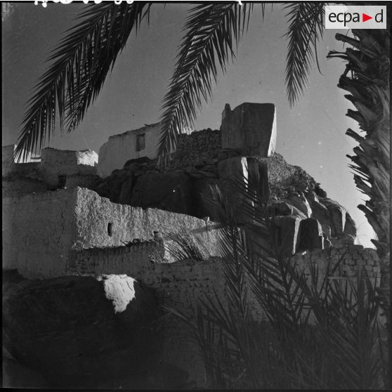 Le village d’Azellouaz près de Djanet.