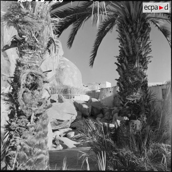 Le village d’Azellouaz près de Djanet.