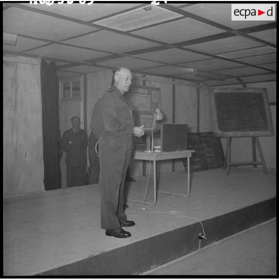 Discours du général d'armée Salan.