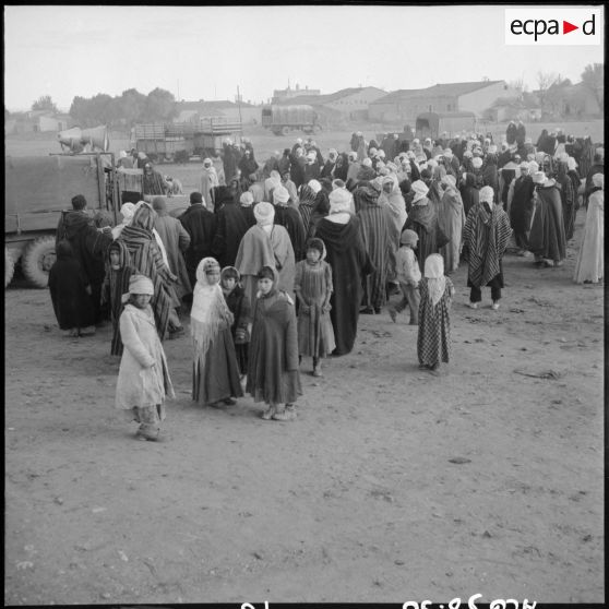 La foule à Méchéria.