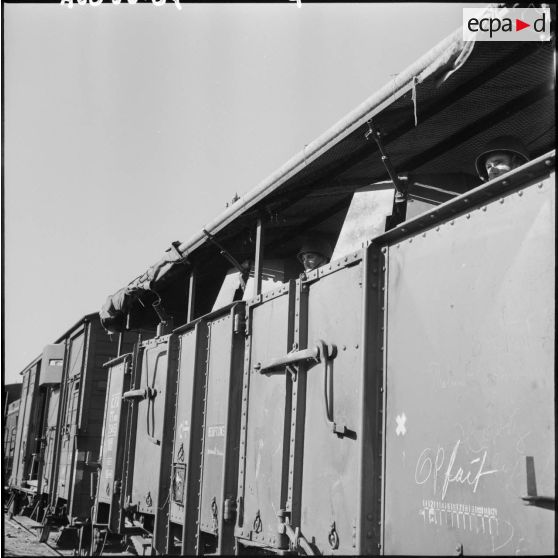 Armement et équipement d'un train.