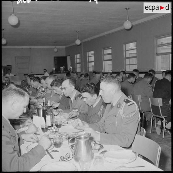 Le repas de la cérémonie de fin de stage à Cap Matifou.