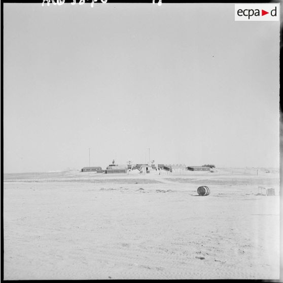Un campement dans le désert.