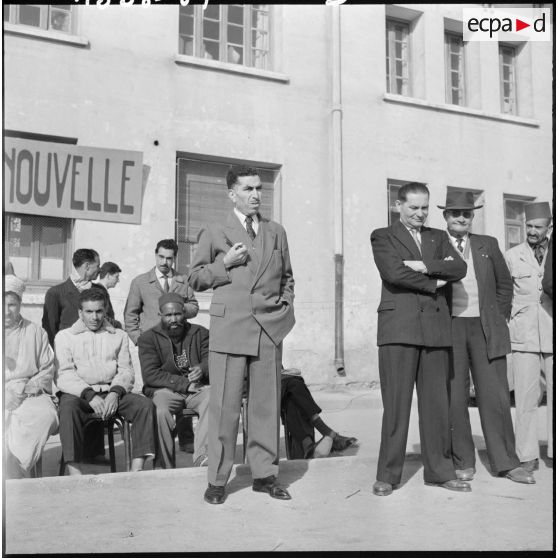 Les organisateurs d’une manifestation à Maison Carrée.