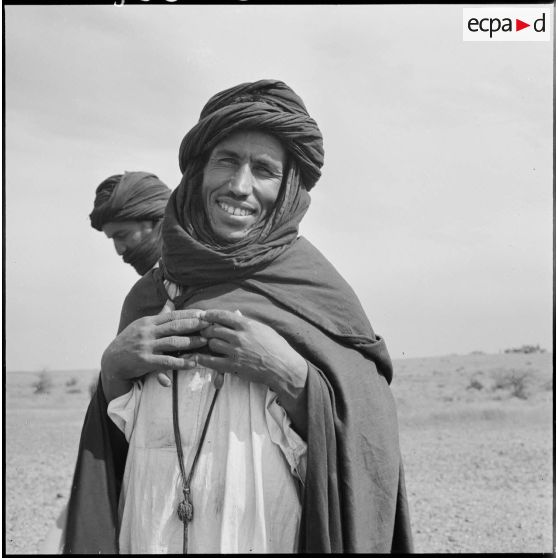 Deux hommes de la tribu Reguibat.