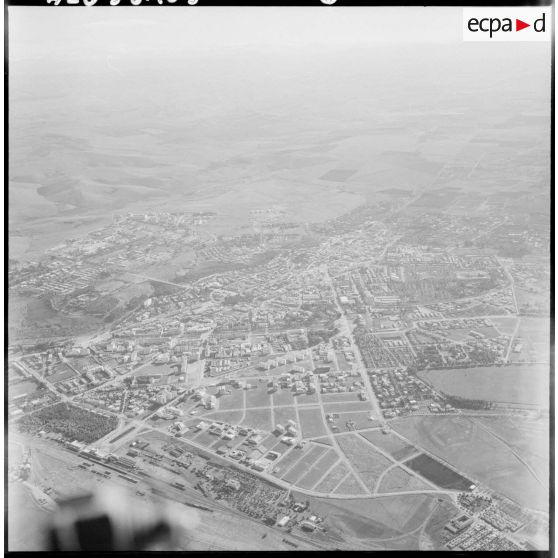 La ville de Fès (Maroc) vue d’avion.