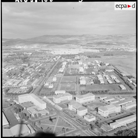 La ville de Fès (Maroc) vue d’avion.