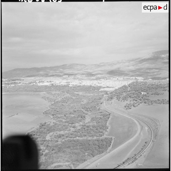 La ville de Fès (Maroc) vue d’avion.