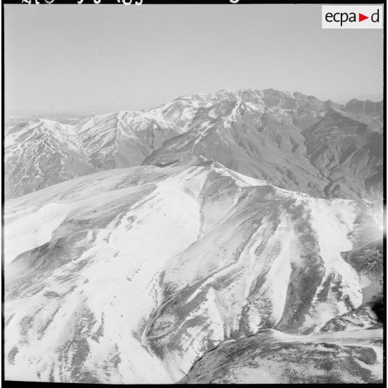 Le Moyen Atlas sous la neige.