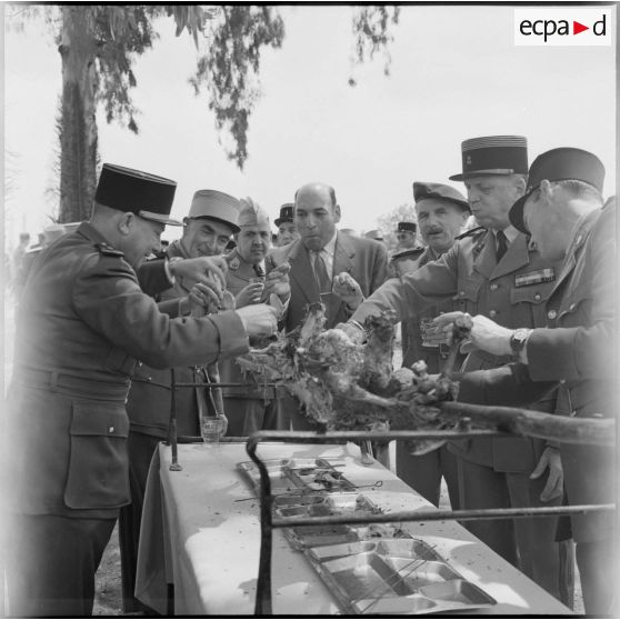 Méchoui : les autorités se servent.